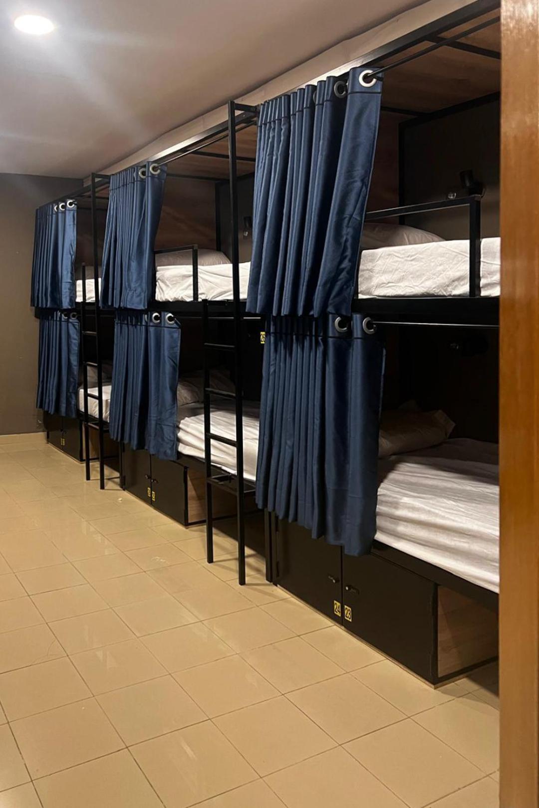 Hostel Estrella 20 Madrid Exteriér fotografie